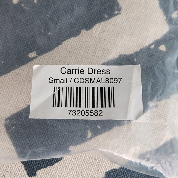 Ivy City Co. Carrie Striped Blue Puff-Sleeve Tiered Dress - Picture 11 of 11